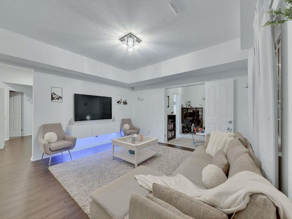 Listing Image for R3108759