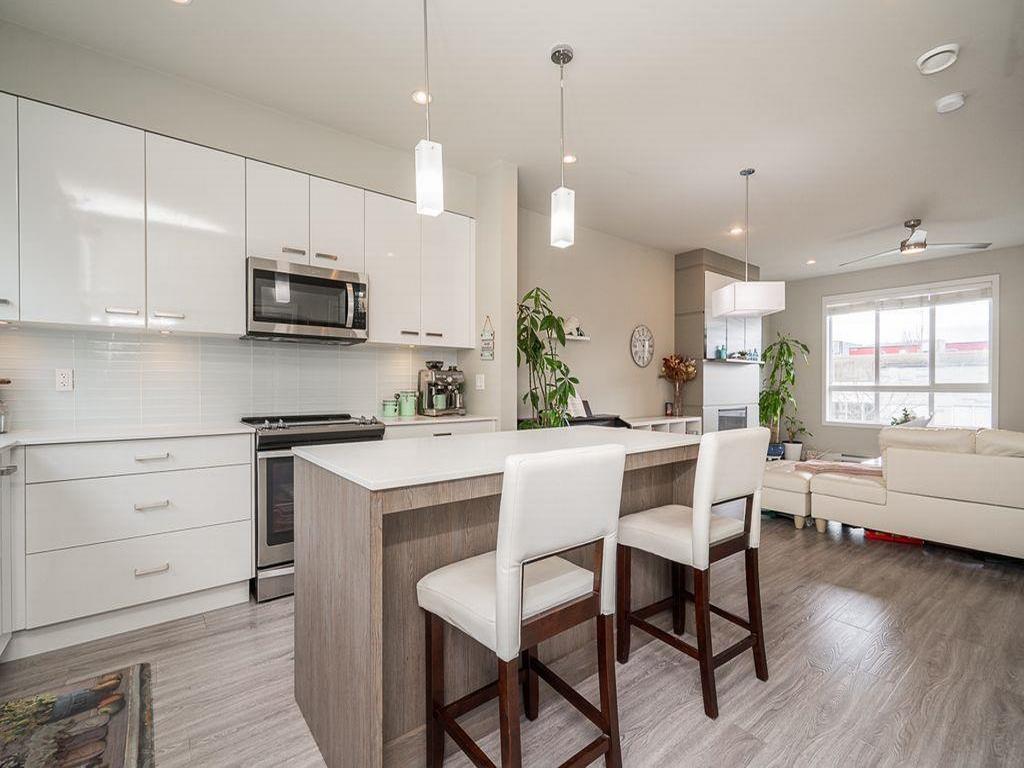 Listing Image for R3108807