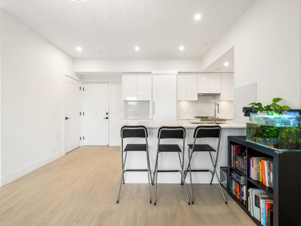 Listing Image for R3108843