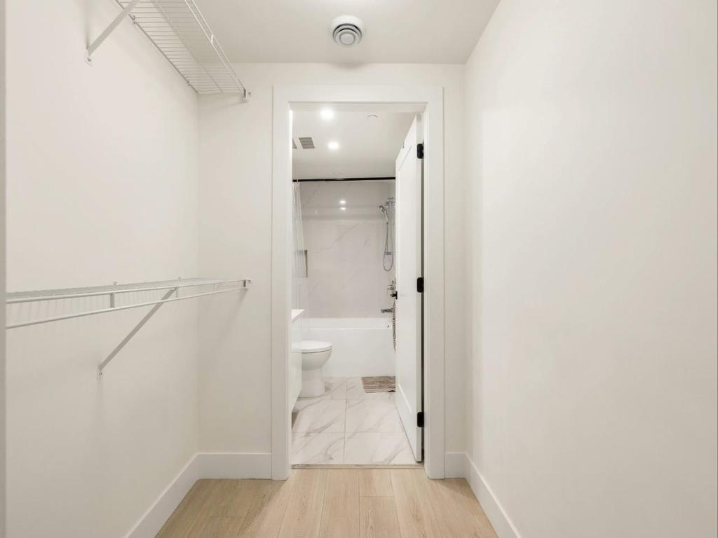 Listing Image for R3108843