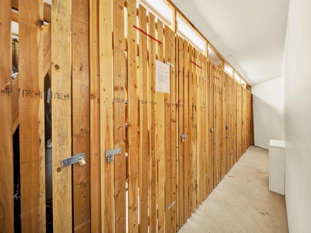 Listing Image for R3108855