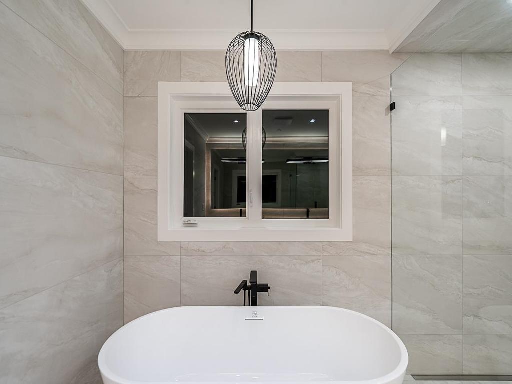 Listing Image for R3108890