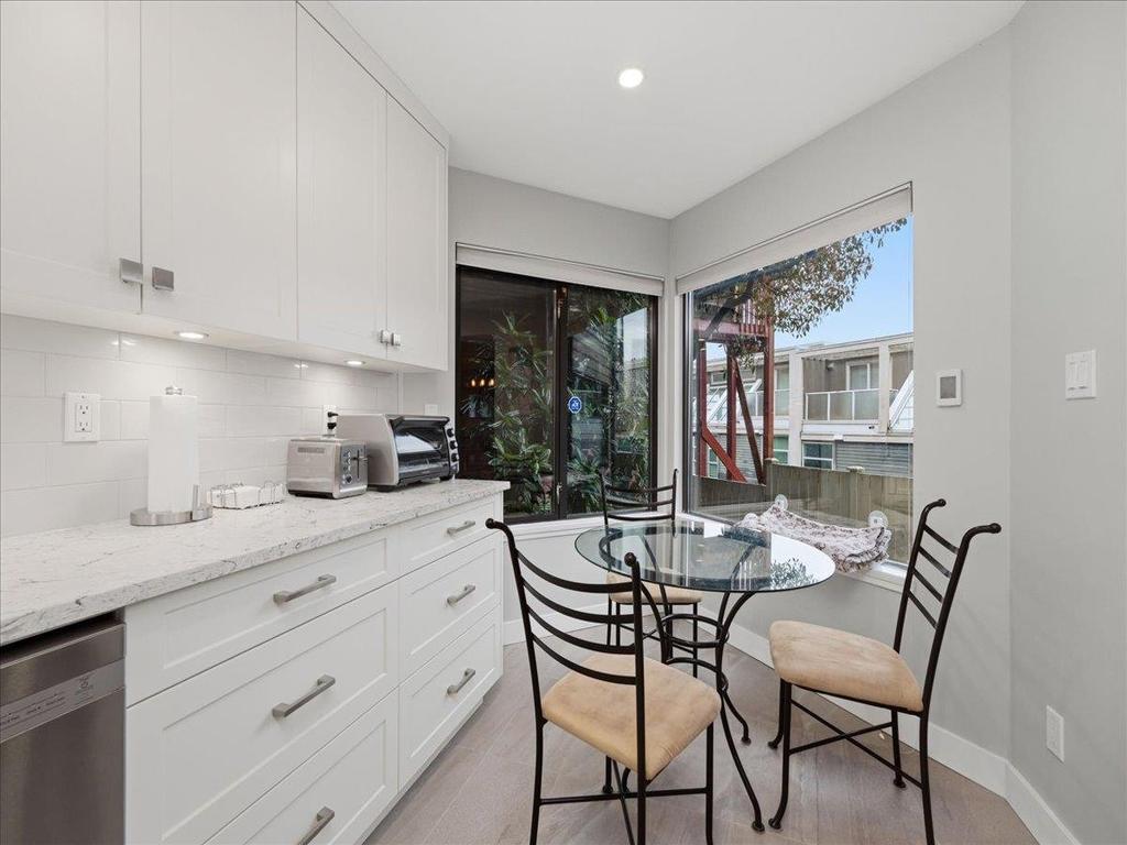 Listing Image for R3108924