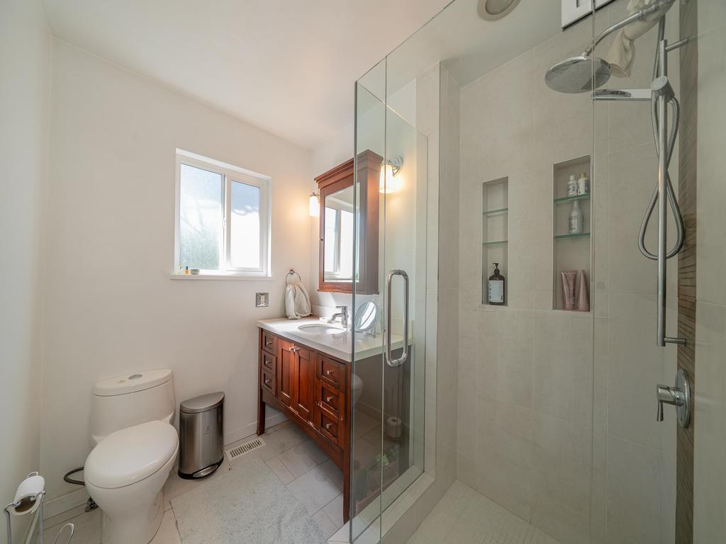 Listing Image for R3108933