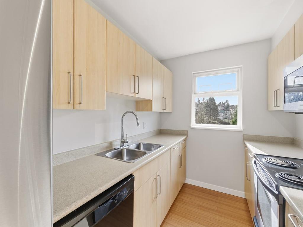 Listing Image for R3108938