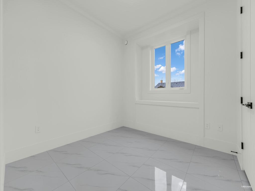 Listing Image for R3109001