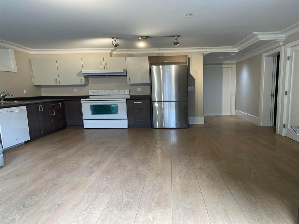 Listing Image for R3109020