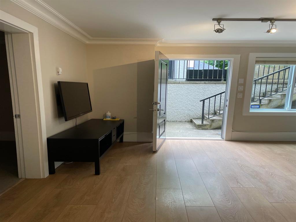 Listing Image for R3109020