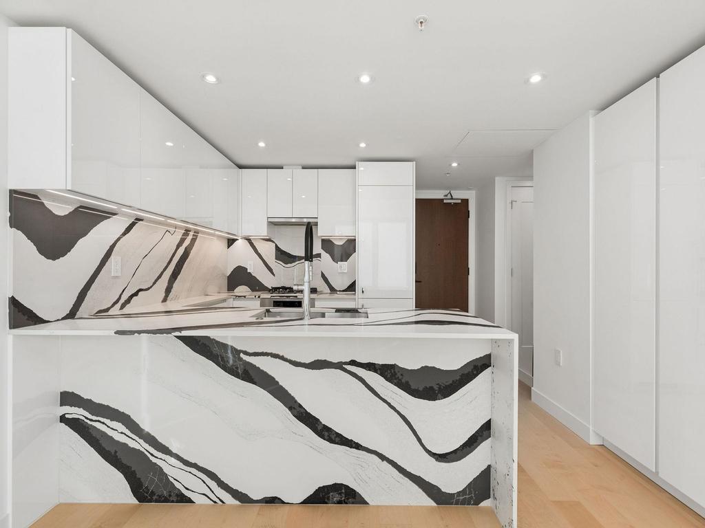 Listing Image for R3109034