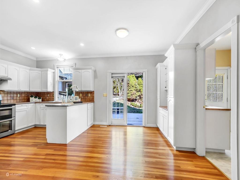 Listing Image for R3109087