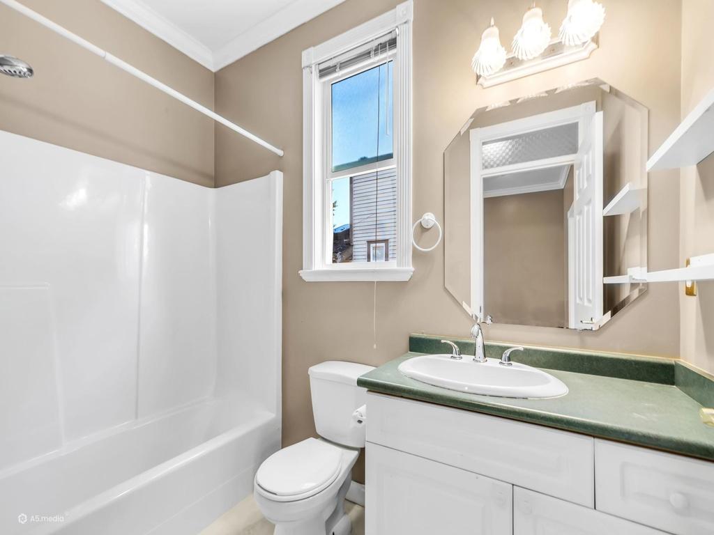 Listing Image for R3109087