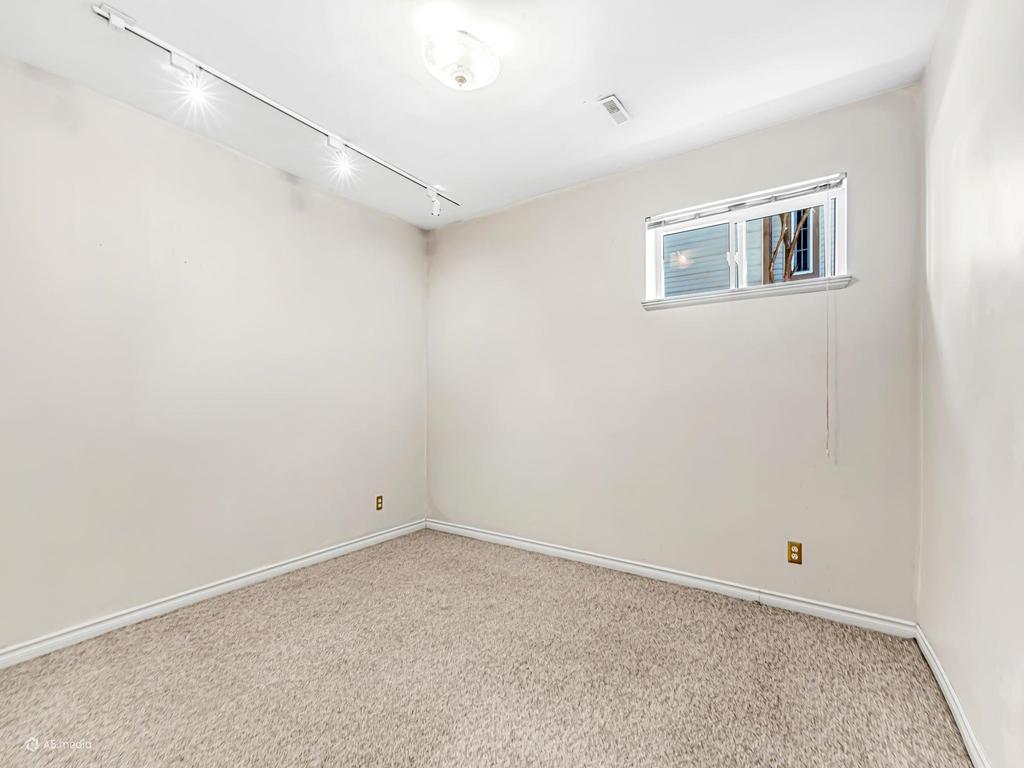 Listing Image for R3109087