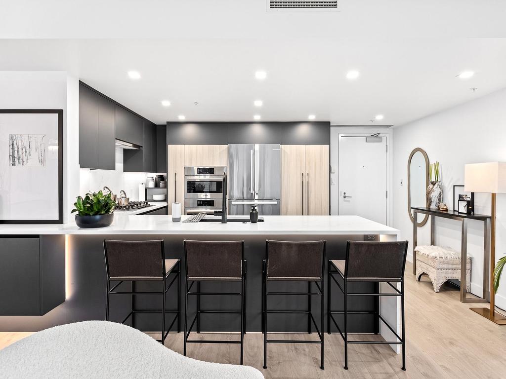 Listing Image for R3109096