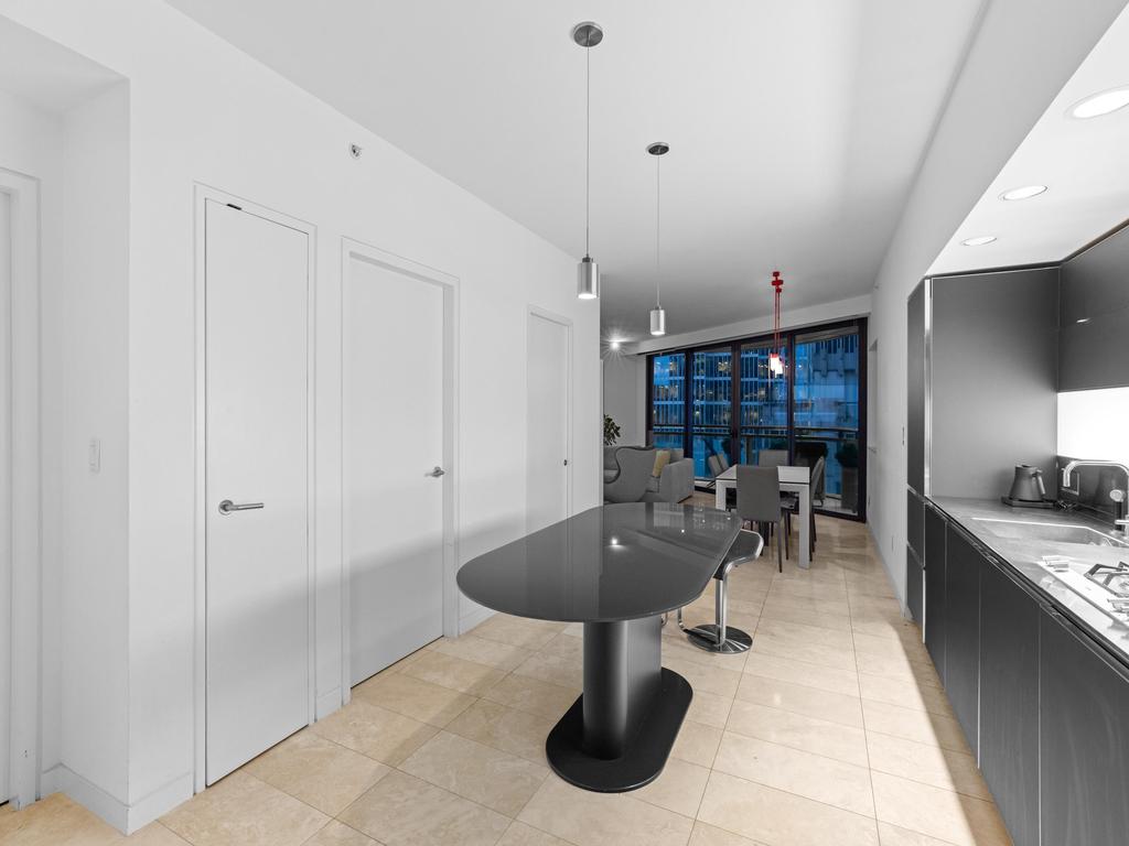 Listing Image for R3109397