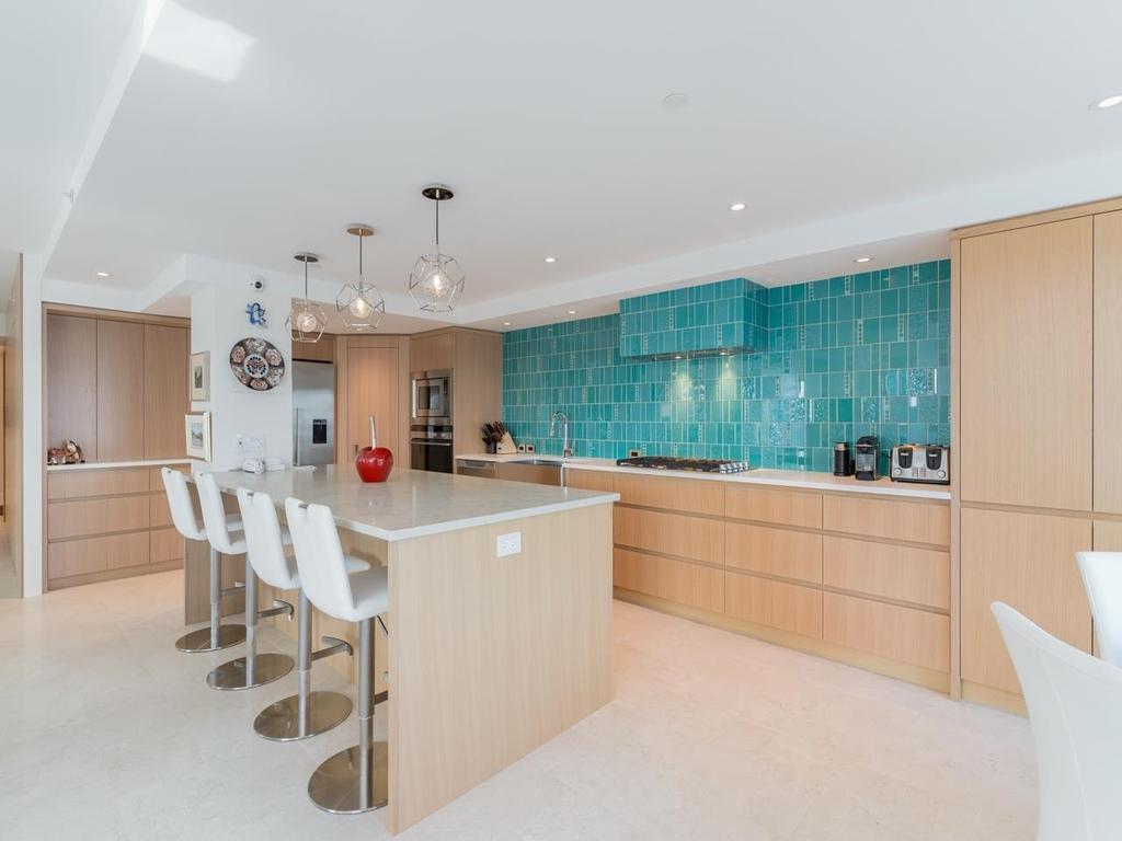 Listing Image for R3109399