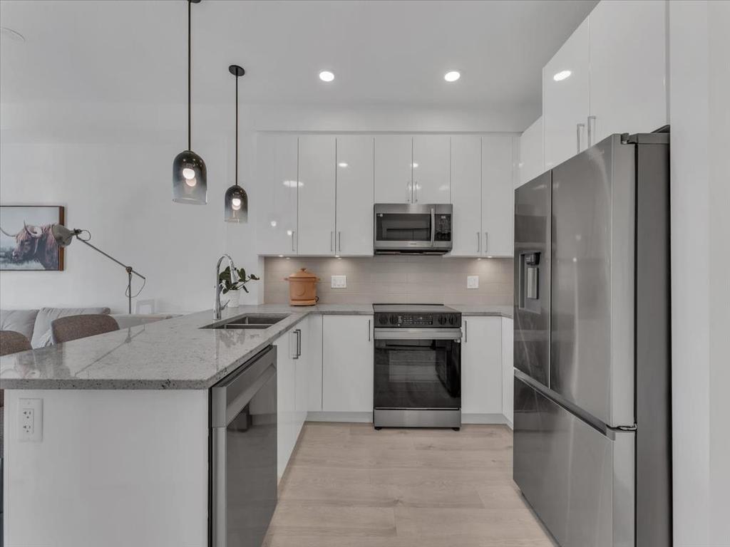 Listing Image for R3109401