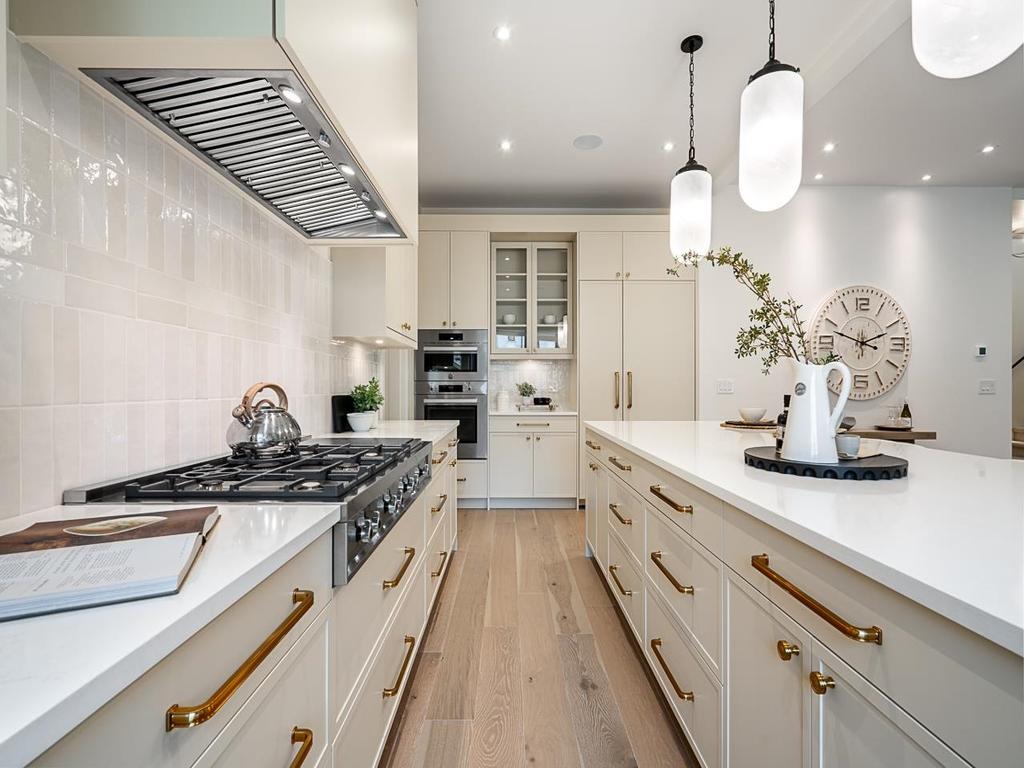 Listing Image for R3109411