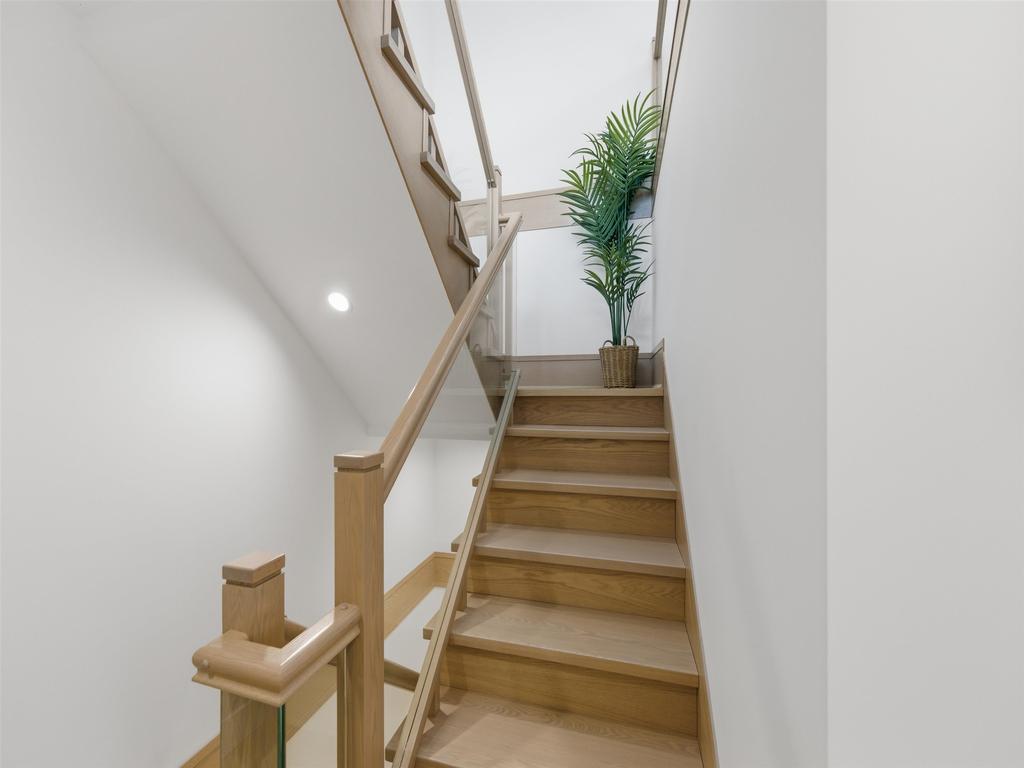 Listing Image for R3109551