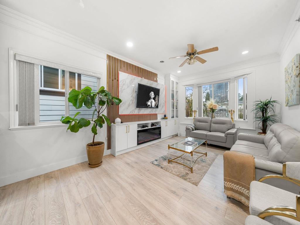 Listing Image for R3109606