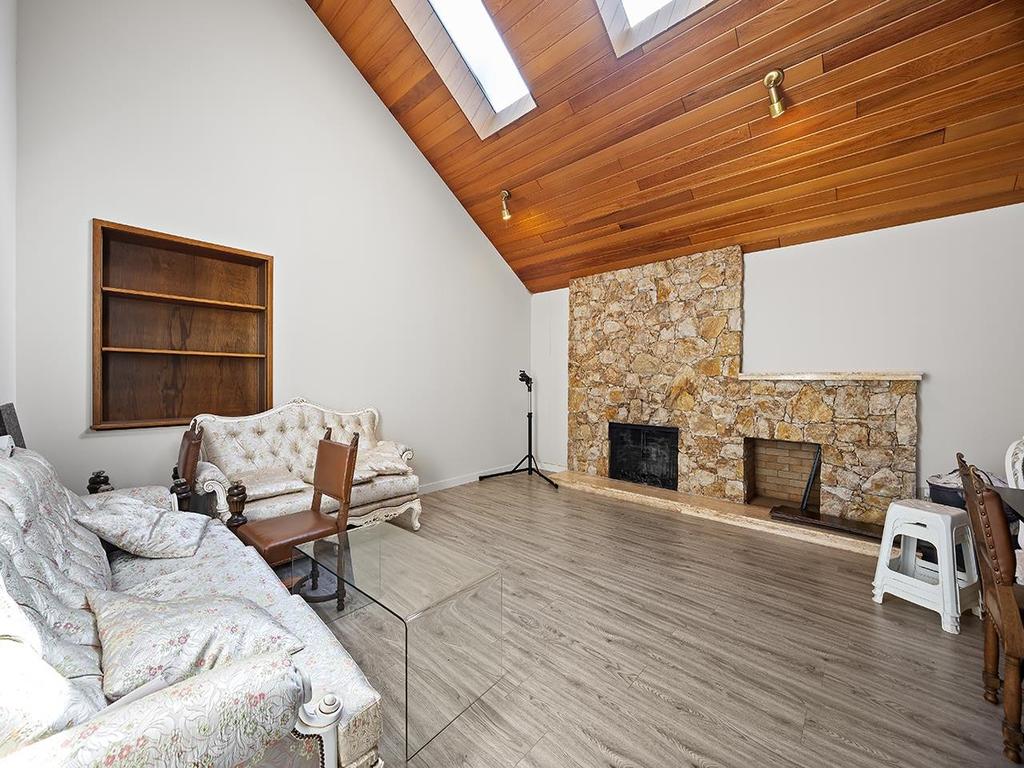 Listing Image for R3109621