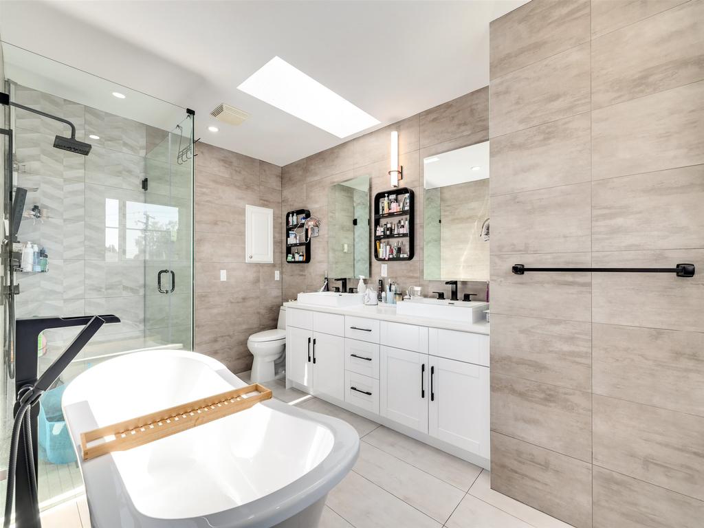 Listing Image for R3109814