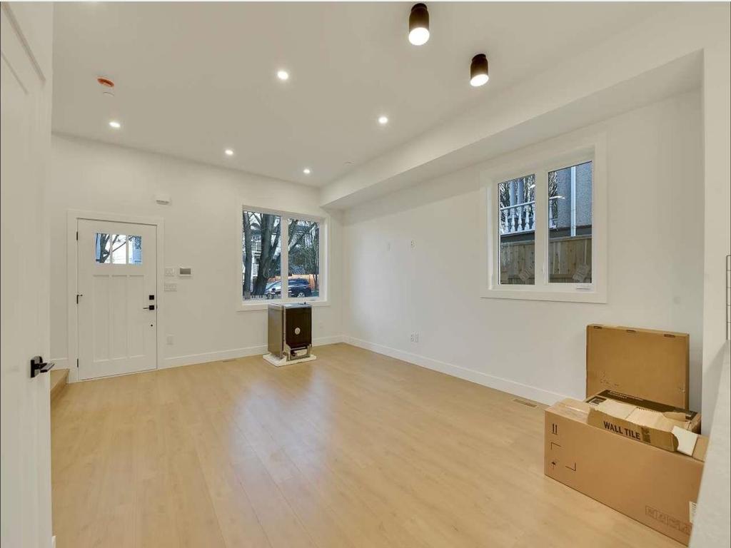 Listing Image for R3109884