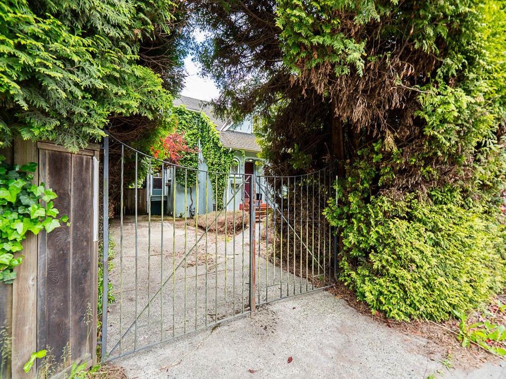 Listing Image for R3109891