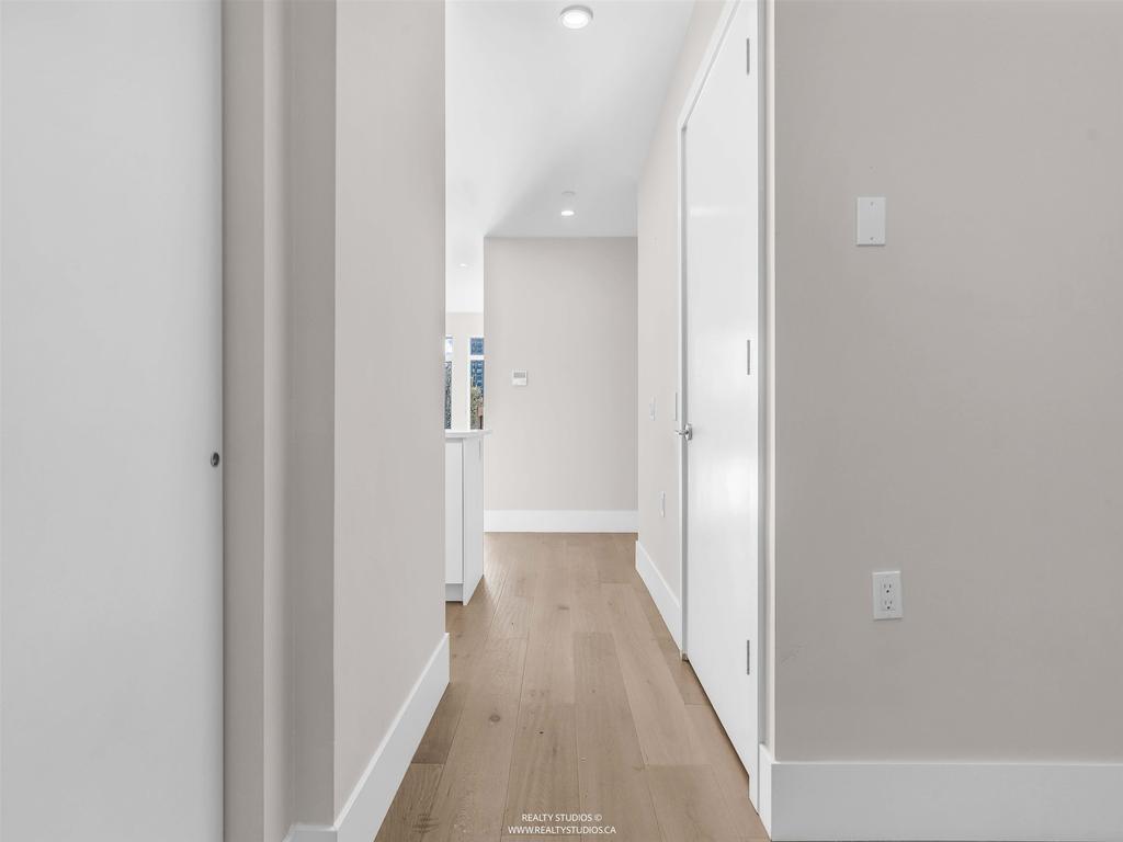 Listing Image for R3109972