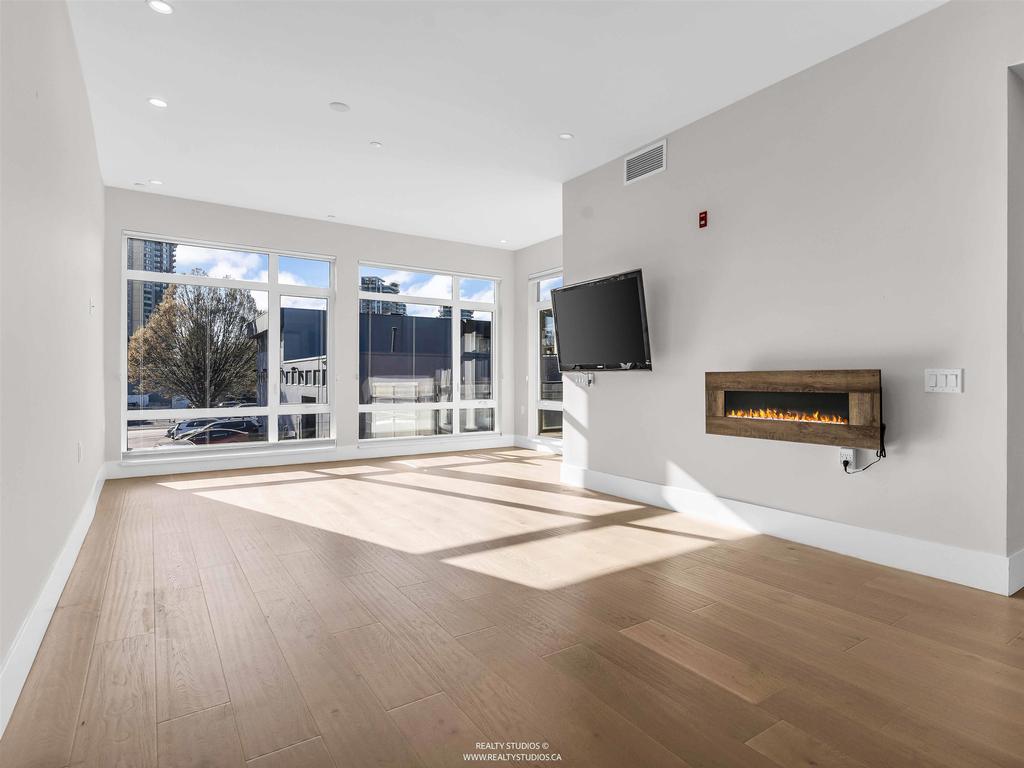 Listing Image for R3109972