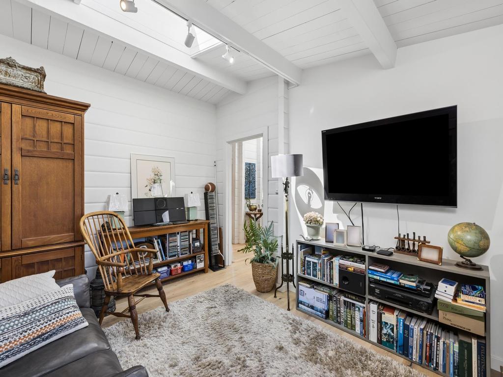 Listing Image for R3109975