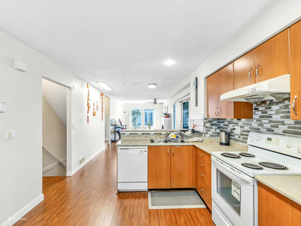 Listing Image for R3109993