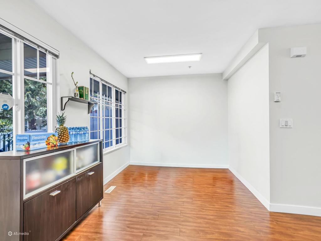 Listing Image for R3109993