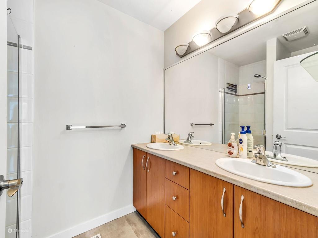 Listing Image for R3109993