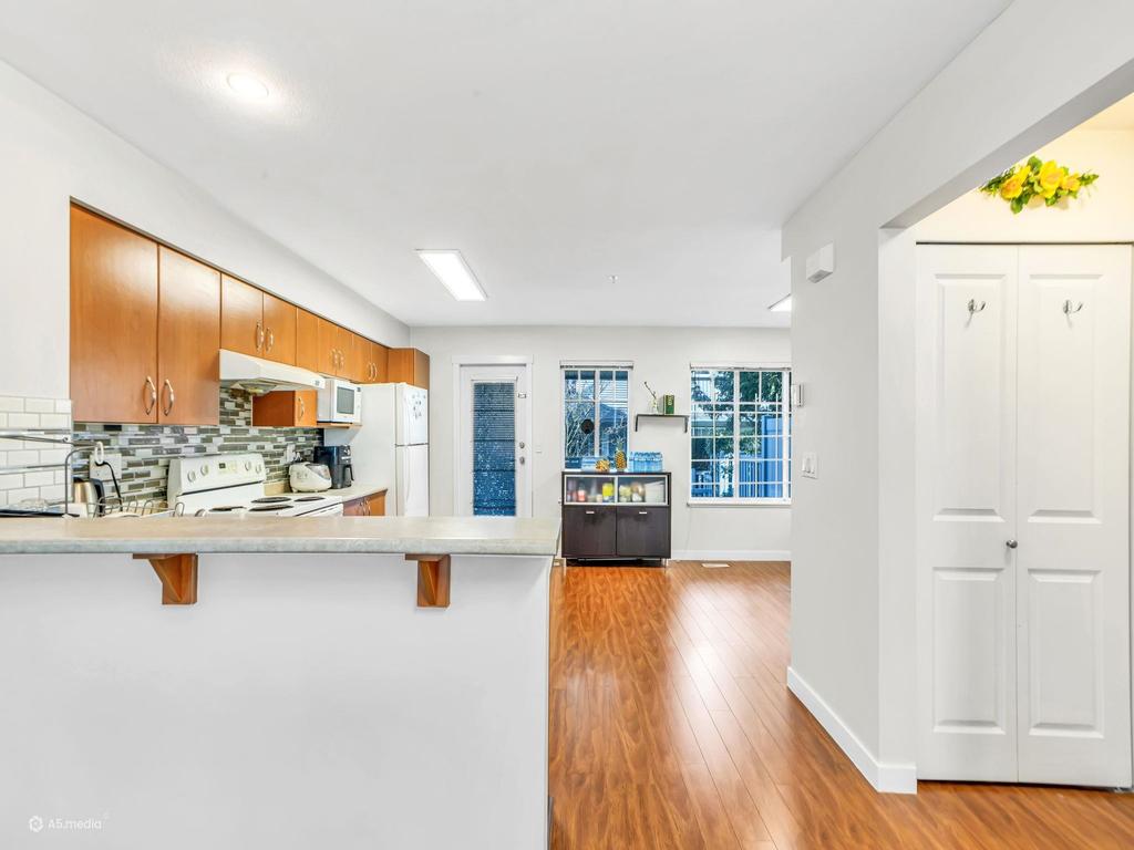 Listing Image for R3109993