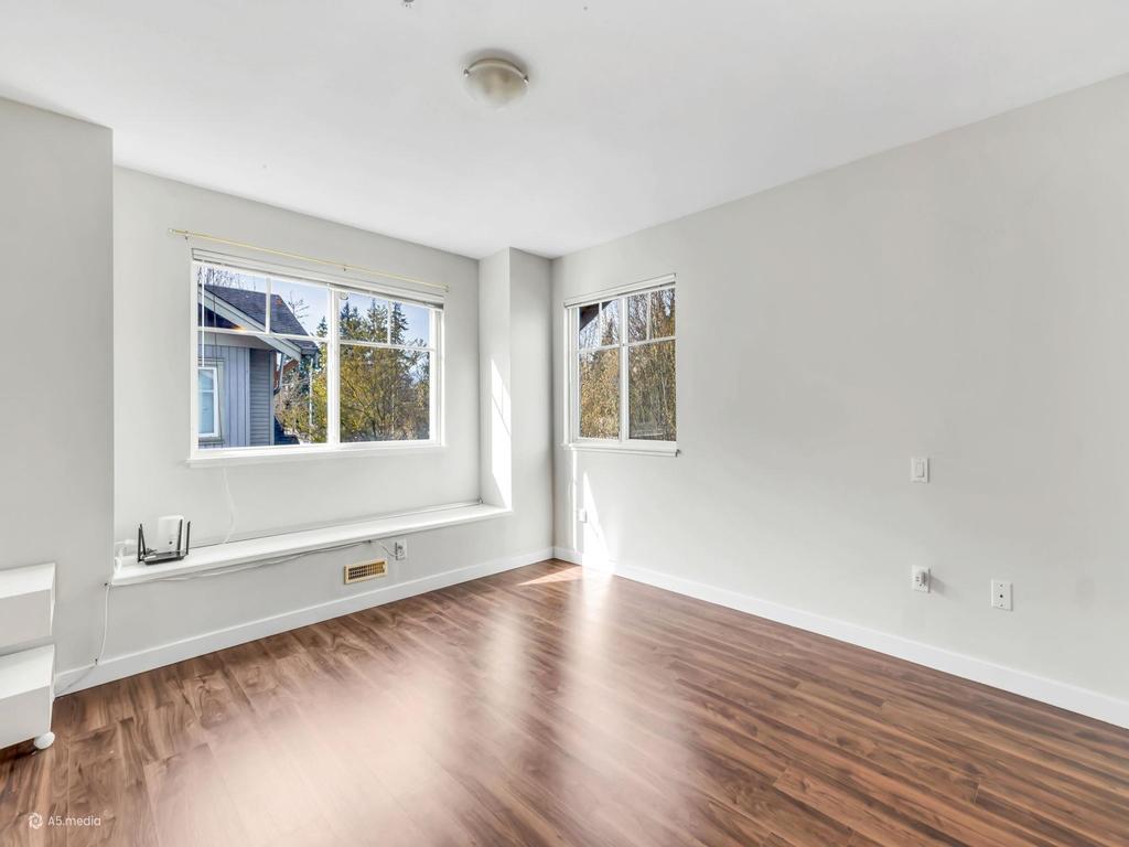 Listing Image for R3109993