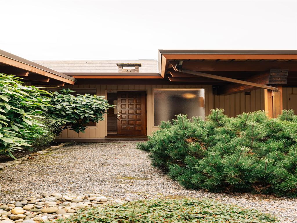 Listing Image for R3110003