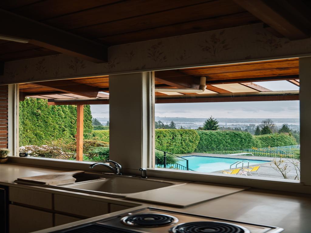 Listing Image for R3110003