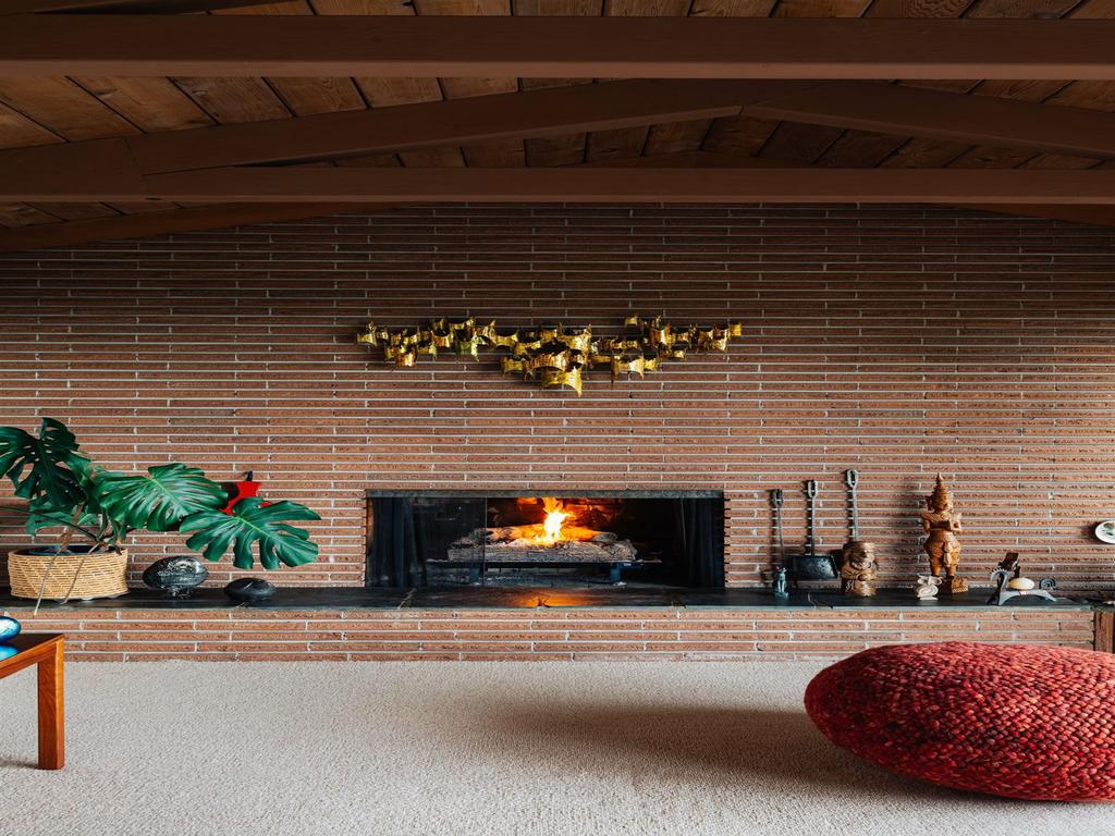 Listing Image for R3110003