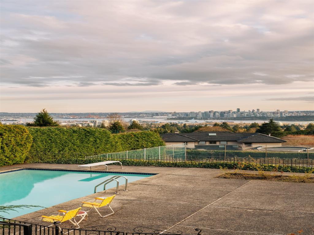 Listing Image for R3110003