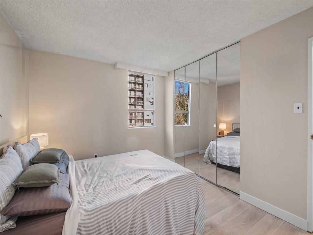 Listing Image for R3110011