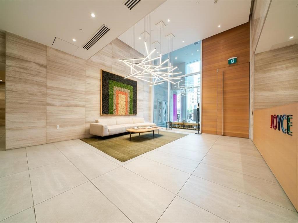 Listing Image for R3110039