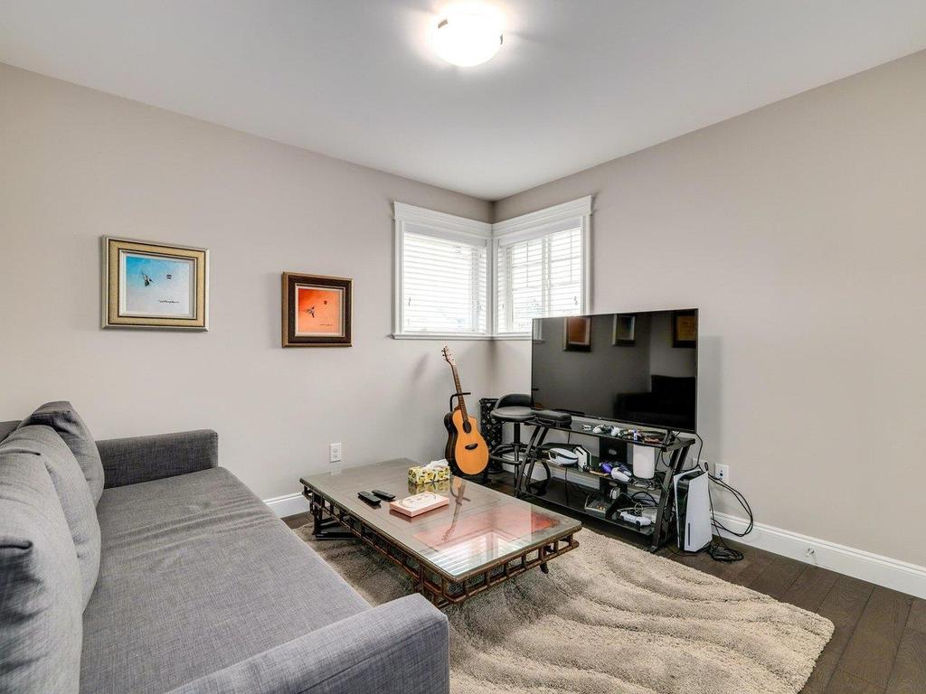 Listing Image for R3110046