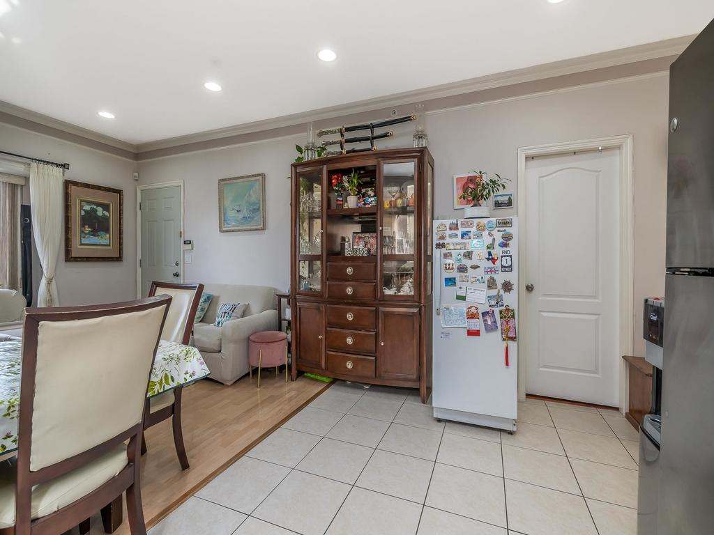 Listing Image for R3110049