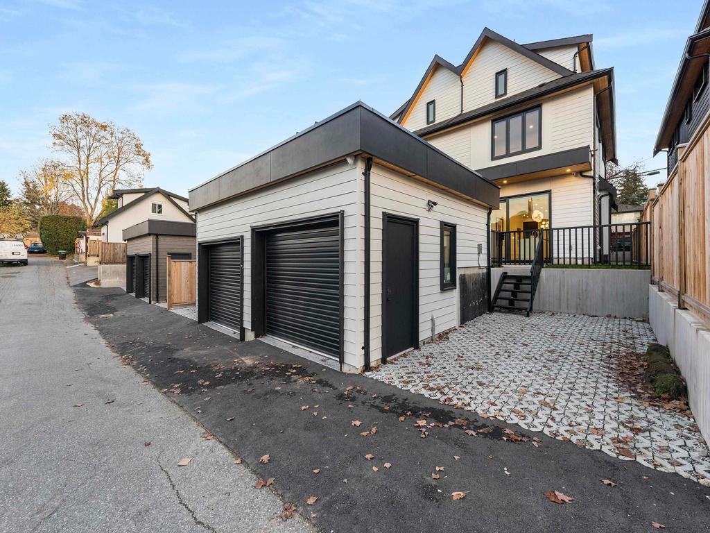 Listing Image for R3110053