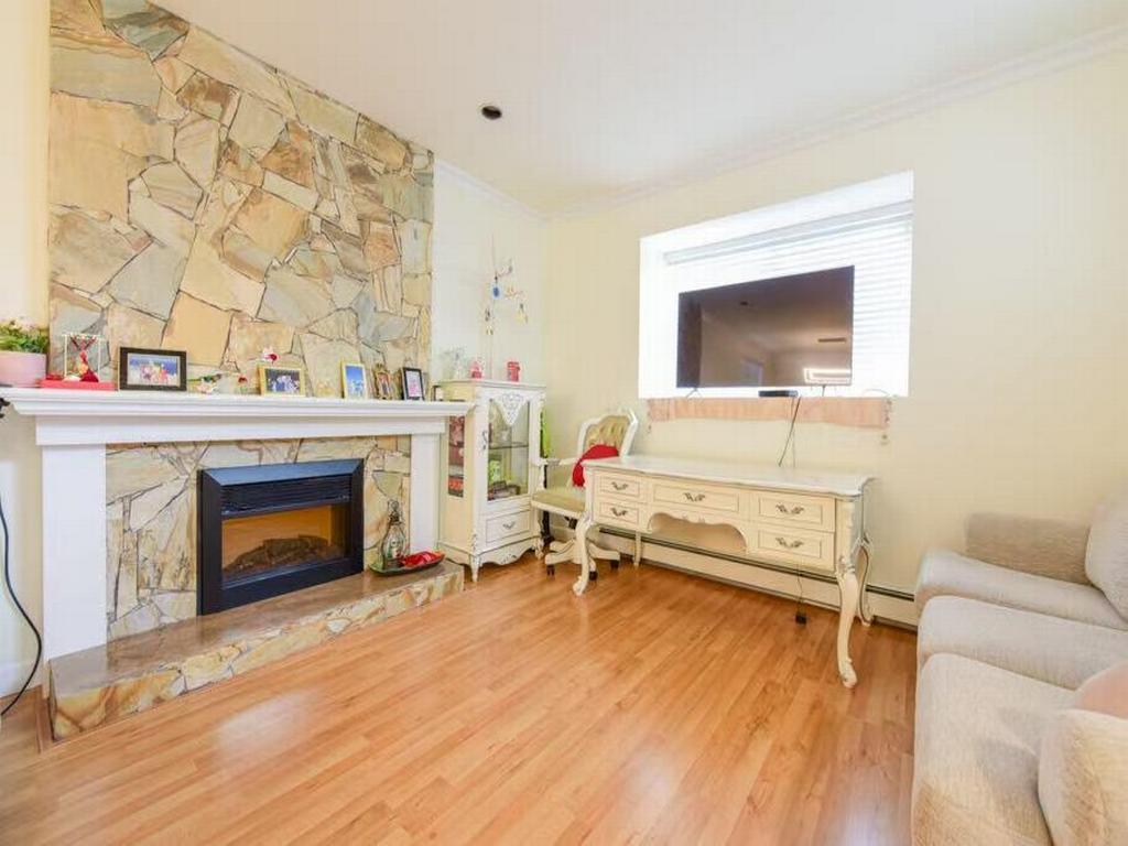 Listing Image for R3110071