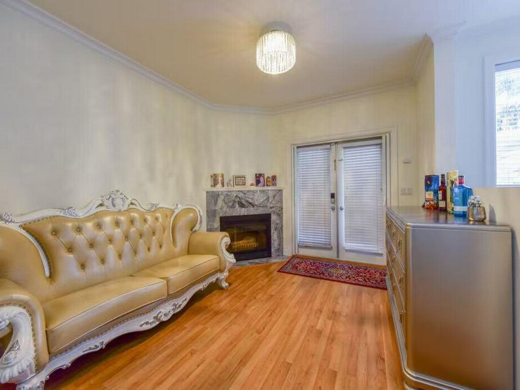 Listing Image for R3110071