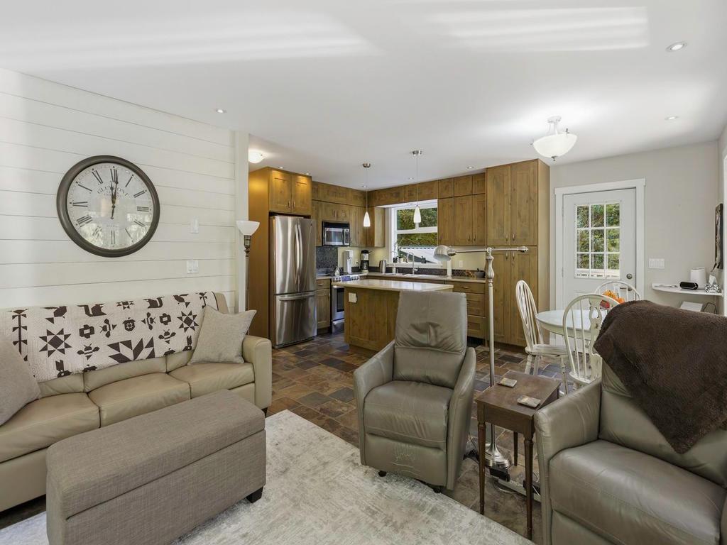 Listing Image for R3110081