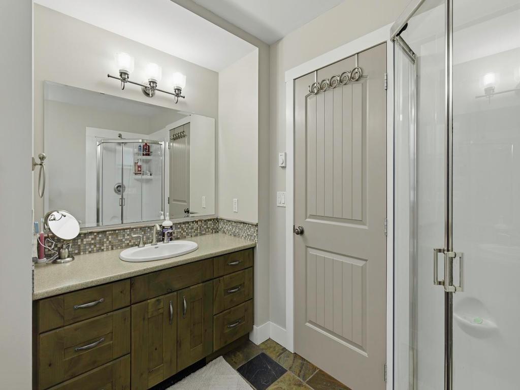 Listing Image for R3110081