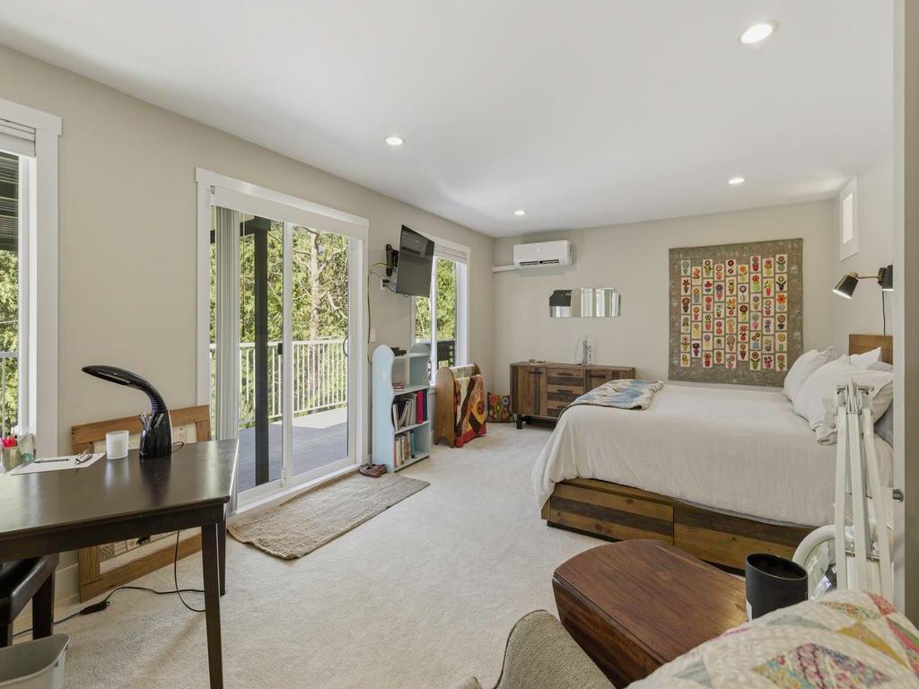 Listing Image for R3110081