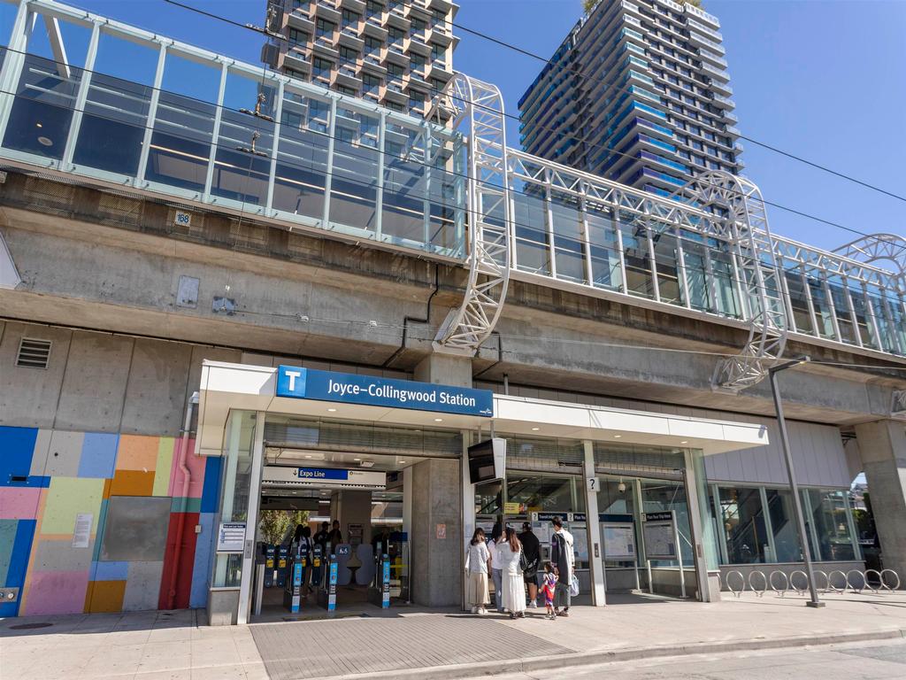 Listing Image for R3110082